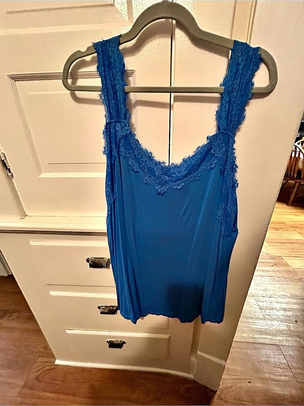 Torrid Super Soft Slub V-neck Lace Strap Tank Blue Size 2